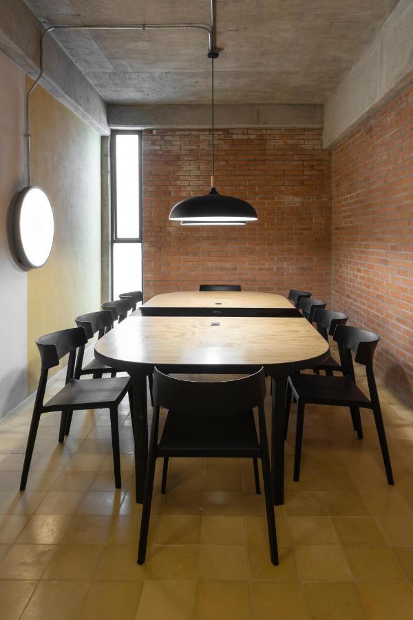 Loft In The Heart Of Americana, Have An Artsy Stay Γκουανταλαχάρα Εξωτερικό φωτογραφία