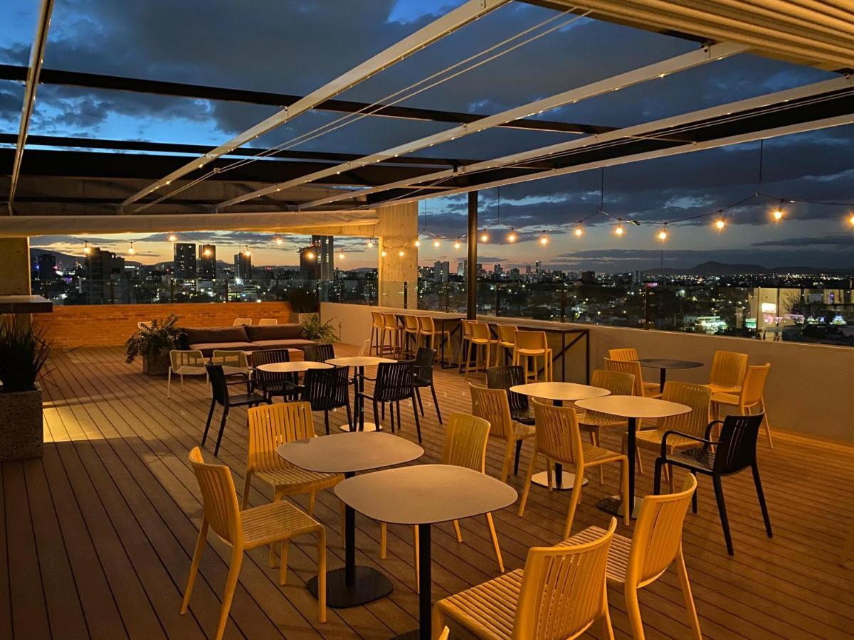 Loft In The Heart Of Americana, Have An Artsy Stay Γκουανταλαχάρα Εξωτερικό φωτογραφία