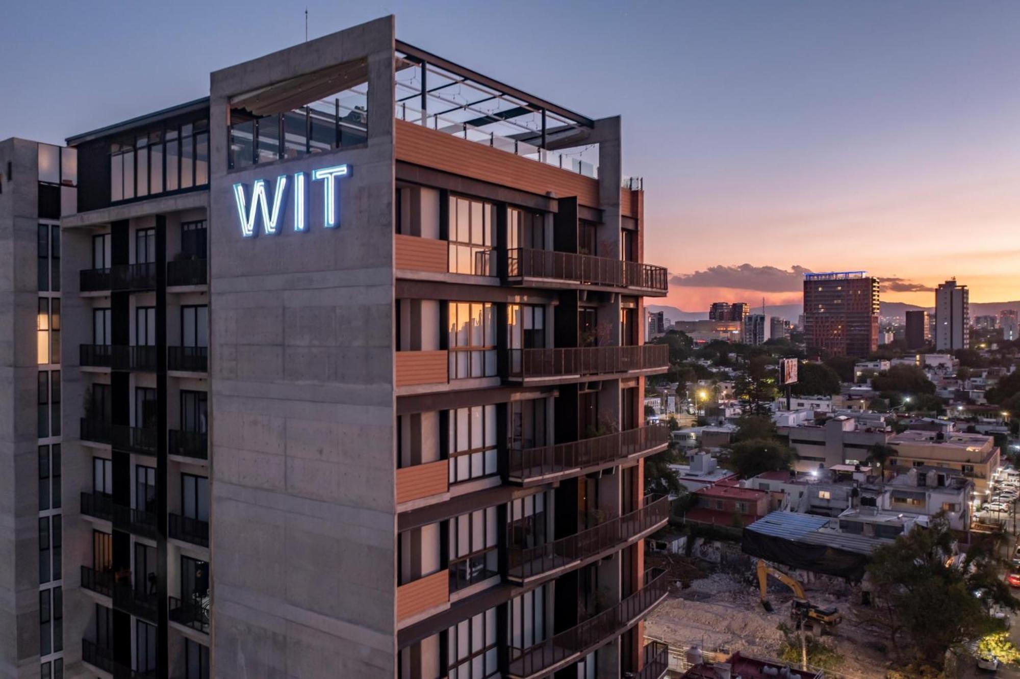 Loft In The Heart Of Americana, Have An Artsy Stay Γκουανταλαχάρα Εξωτερικό φωτογραφία