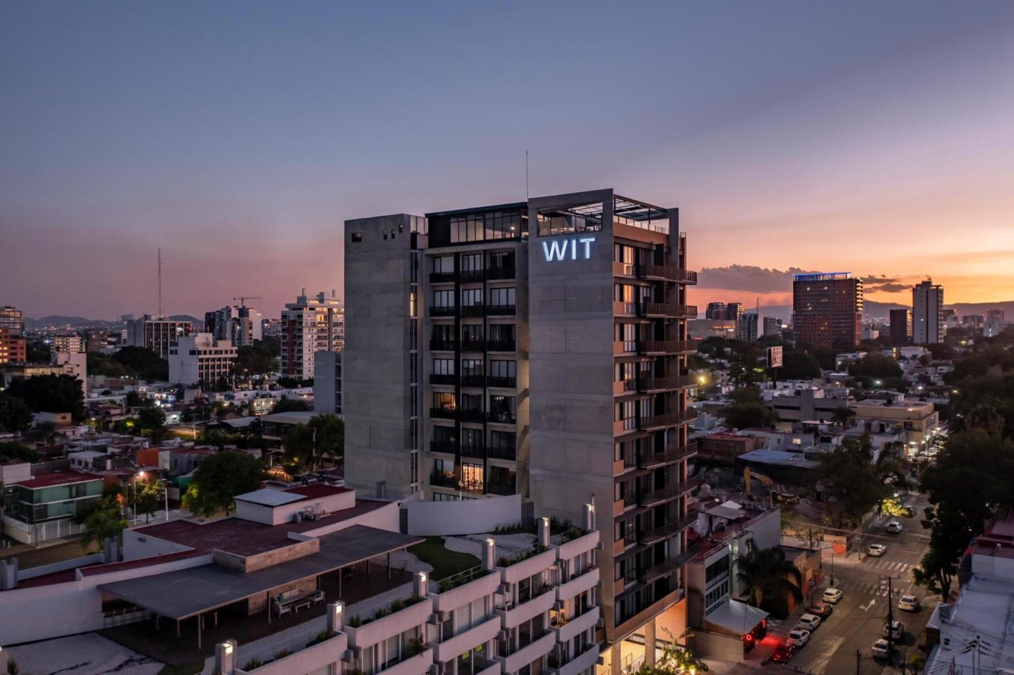 Loft In The Heart Of Americana, Have An Artsy Stay Γκουανταλαχάρα Εξωτερικό φωτογραφία