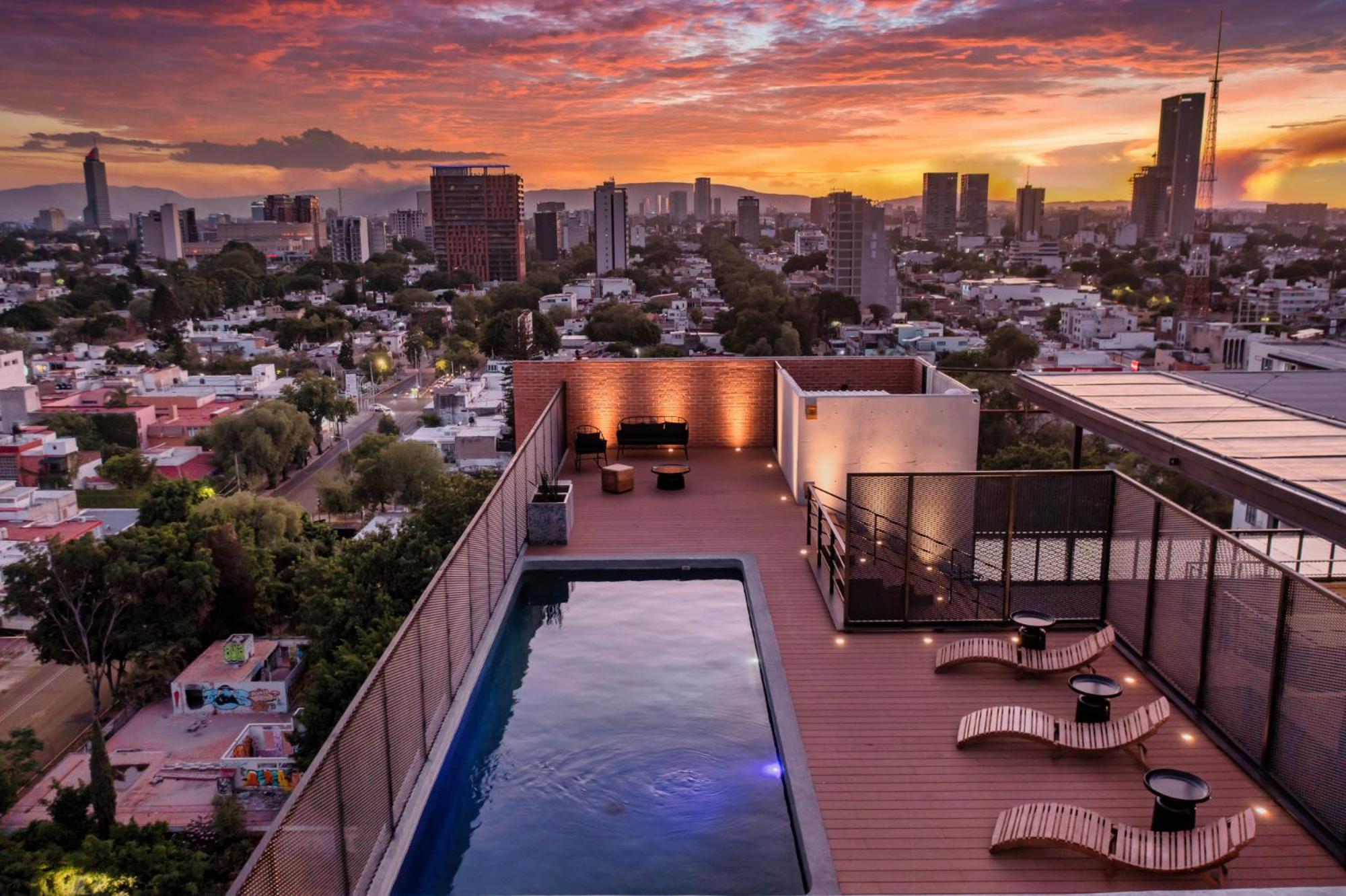Loft In The Heart Of Americana, Have An Artsy Stay Γκουανταλαχάρα Εξωτερικό φωτογραφία